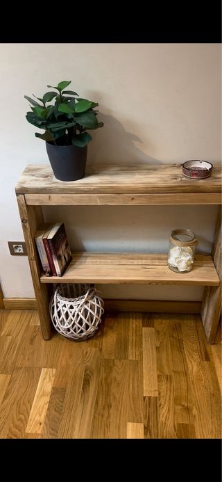 Consola en madera maciza