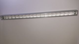 Lámpara barra superficie