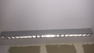 Lámpara barra superficie