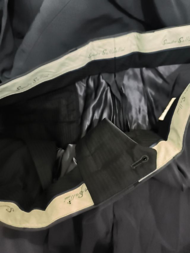 Traje Sandro sellini 