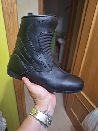 Botines de mujer para moto