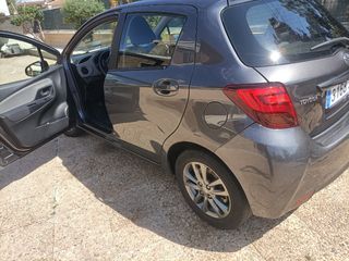 Toyota Yaris 2015