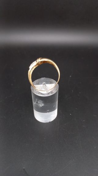 J - 0722 Anillo soble con circonitas