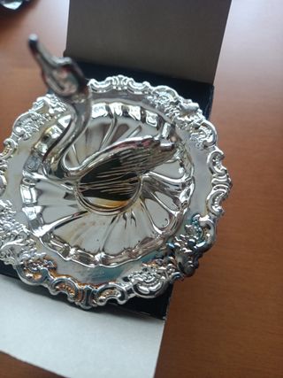Anillero cisne plata