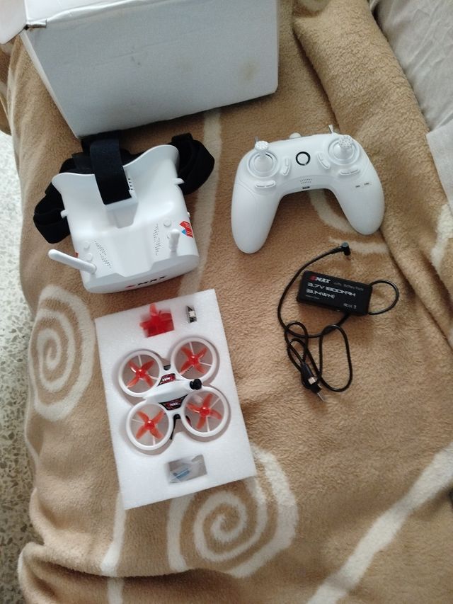 DRON EMAX EZ PILOT  C.23