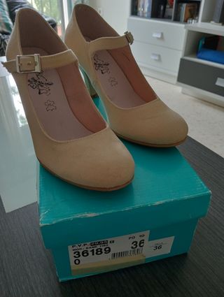 ZAPATOS DE FLAMENCA 