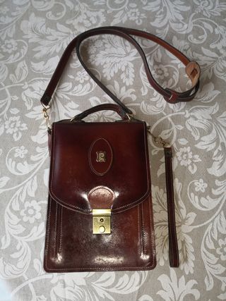Bolso de caballero de cuero