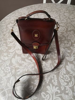 Bolso de caballero de cuero