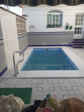 Piscina poliéster CJ Swimmingpool azul