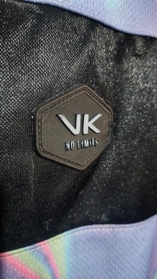 Sudadera Vitnik psicodélica