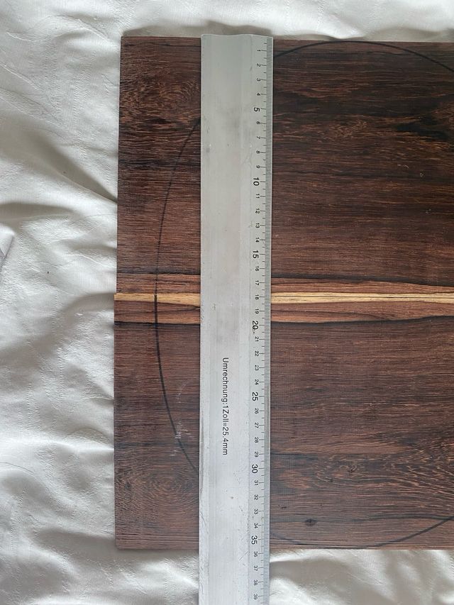 Fondo y aros de palosanto de madagascar. E