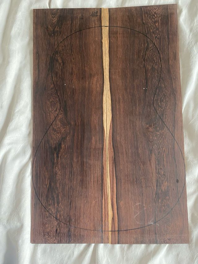 Fondo y aros de palosanto de madagascar. E