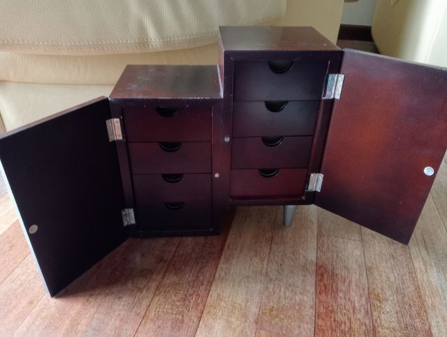 Joyero madera marrón