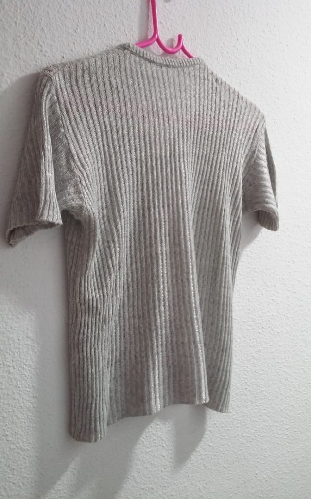 2 jerséys vintage, gris y celeste. 1 x 3e. 2 x 5 e