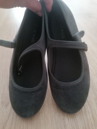 Zapatos niña terciopelo gris