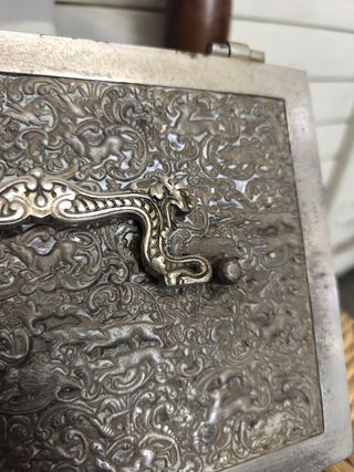 Cofre, joyero. Antiguo