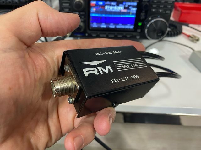 Filtro VHF 2 metros para emisora o walkie