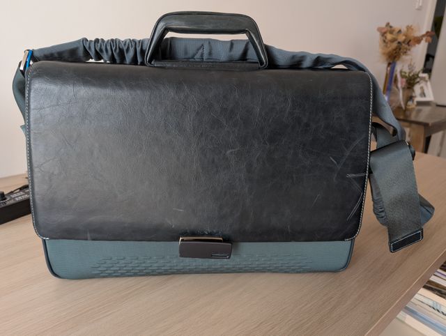 Borsa Piquadro porta PC 15" espandibile grigio