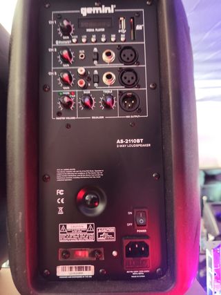 Altavoces Gemini 300w