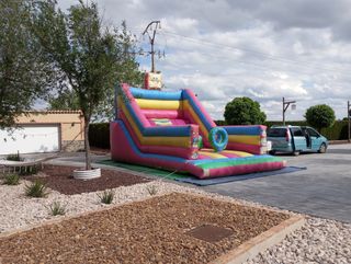 Hinchables manzanares y sonido