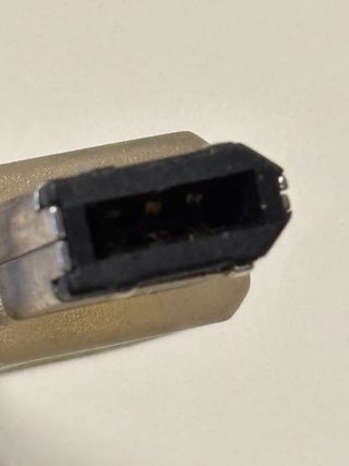 Cavo Firewire DV a 6 pini