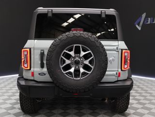 Ford Bronco 2024