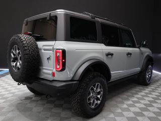 Ford Bronco 2024