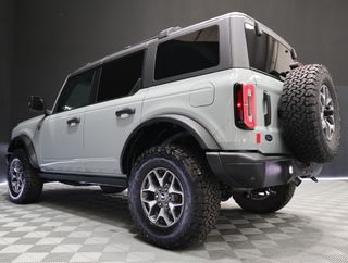 Ford Bronco 2024