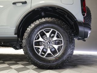 Ford Bronco 2024