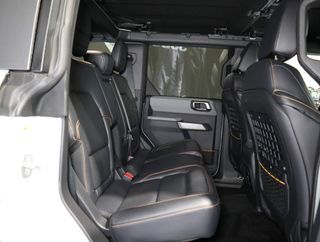 Ford Bronco 2024