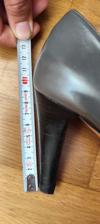 Zapatos Caramelo piel gris-negro, talla 37