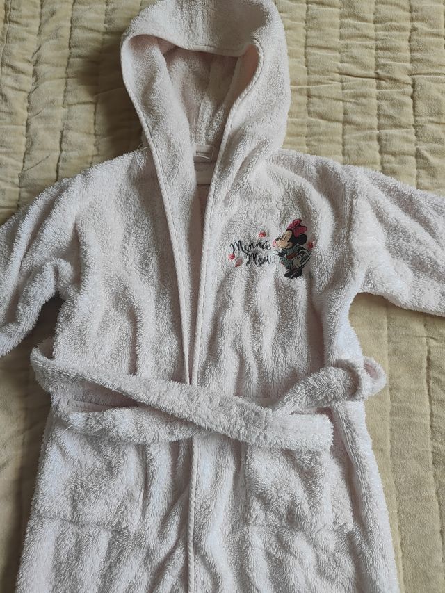 Albornoz Minnie Mouse Zara 4-5 años