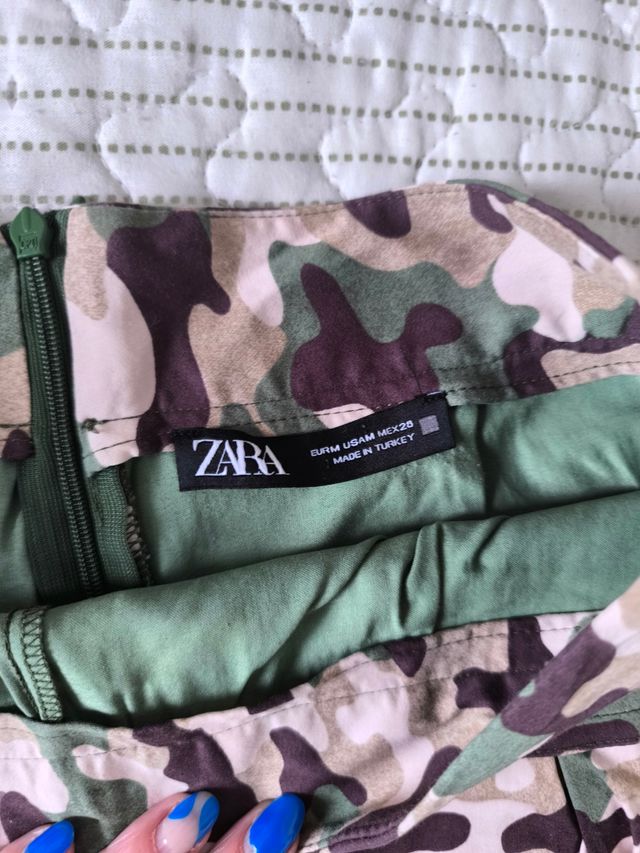Falda pantalón Zara militar