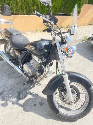 Suzuki marauder 250