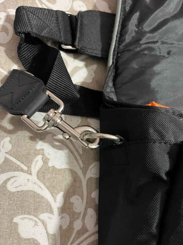 Funda portátil negra para ordenador