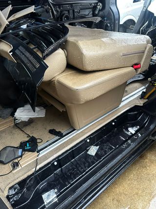 Asientos delanteros y traseros Volkswagen t5  