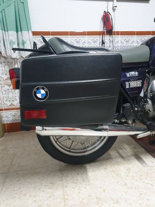 MOTOCICLETA BMW