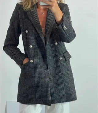 Elegante Abrigo de lana