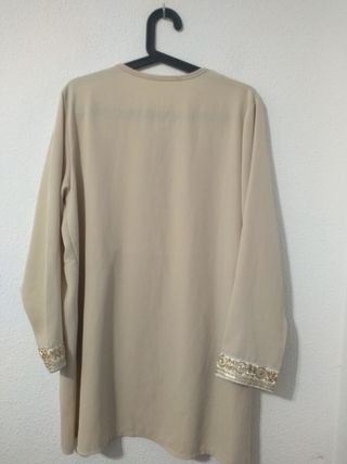Vestido beige Jasminah París
