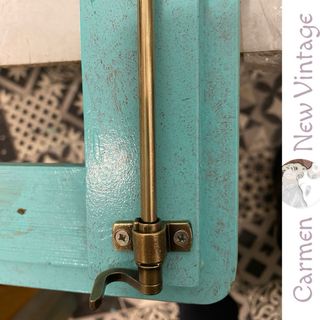 Vitrina perfecto estado.  Medidas: 178 x 36 x 102