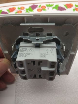 Interruptor persianas BJC Iris