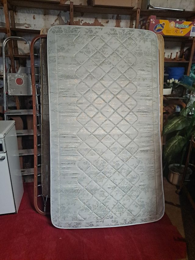 Colchón individual usado