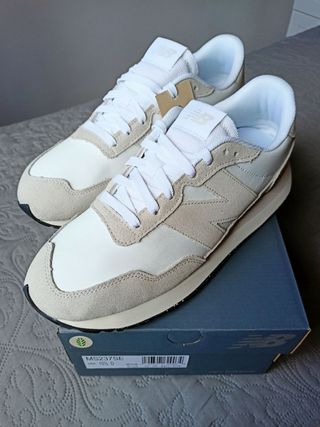 Zapatillas New Balance 237 talla 44.5 blanco/crudo