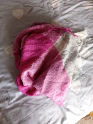 Bufanda rosa y gris - 130x140cm