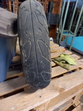 Ruedas conpleta se vende las dos no envío