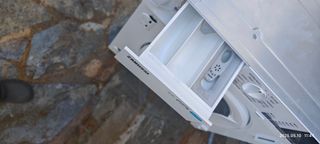 Lavadora secadora zanusi