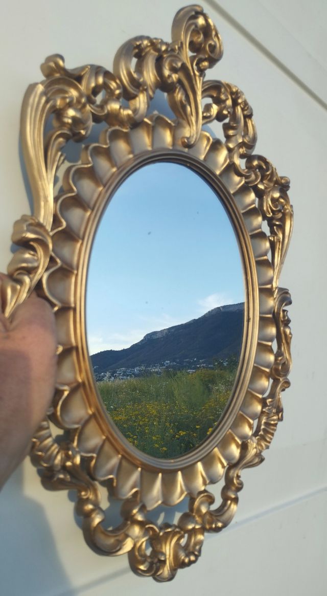 Espelho dourado vintage