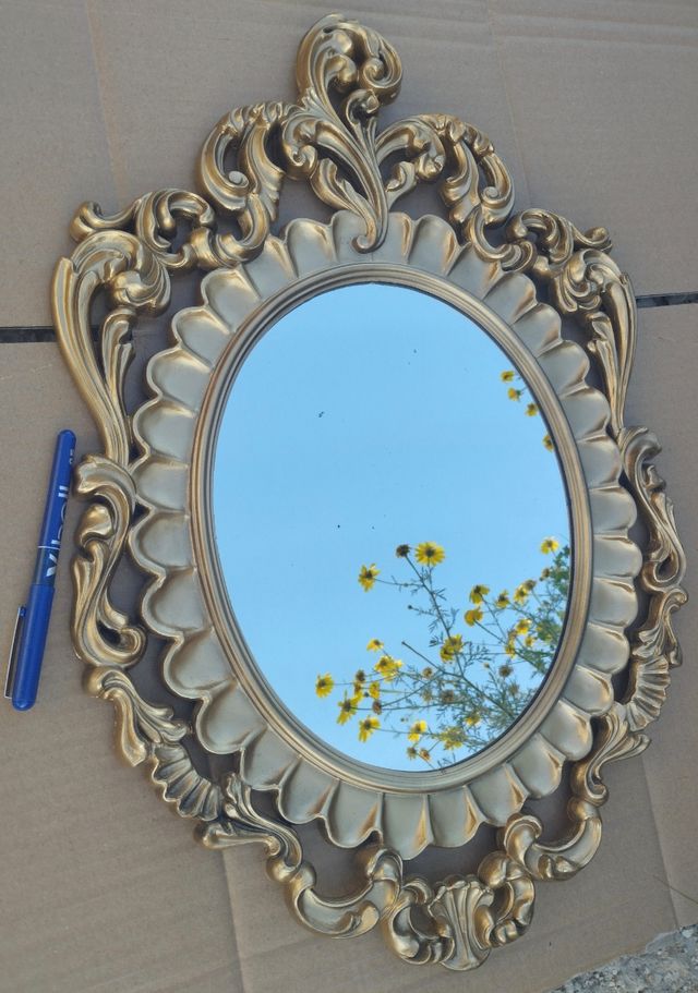 Espelho dourado vintage