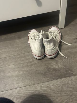 Converse altas blancas