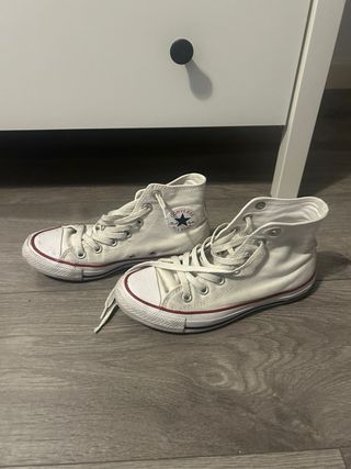 Converse altas blancas